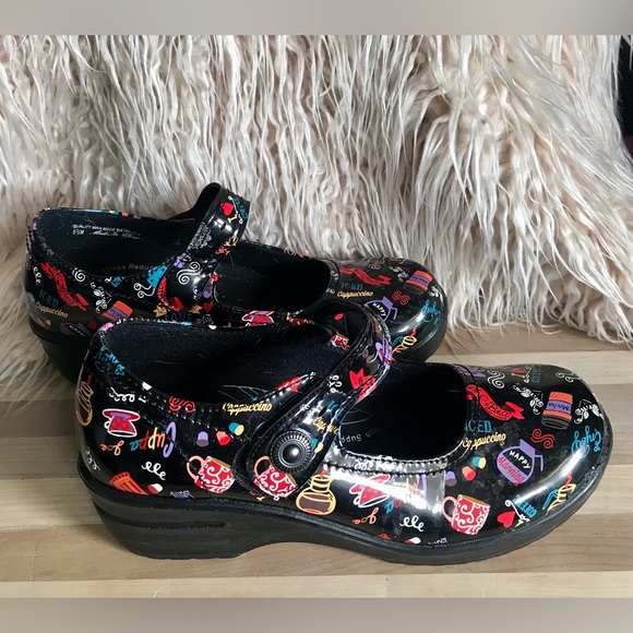 Easy Street Work Clogs 9.5 - Picture 8 of 9